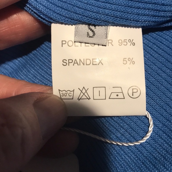 Do Myself lace up sleeveless top - Picture 2 of 4